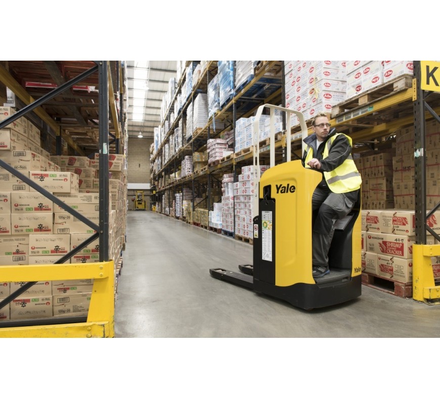 Apilador eléctrico compacto con...