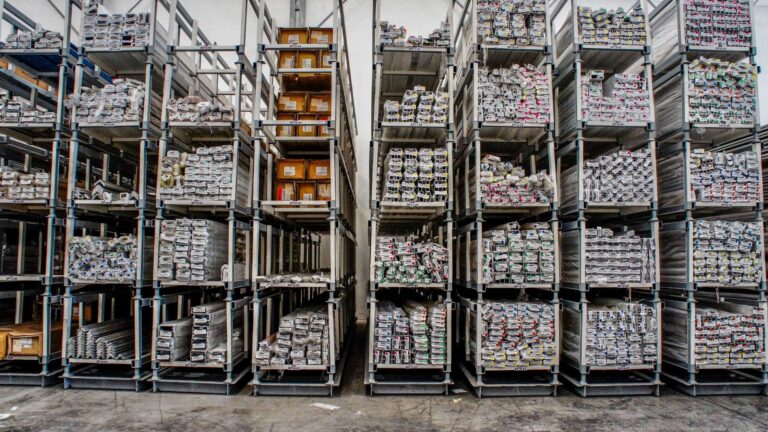 Cómo organizar un almacén de materiales de construcción de forma eficiente